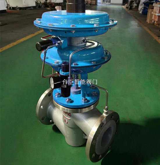 自力式襯氟調節(jié)閥圖片